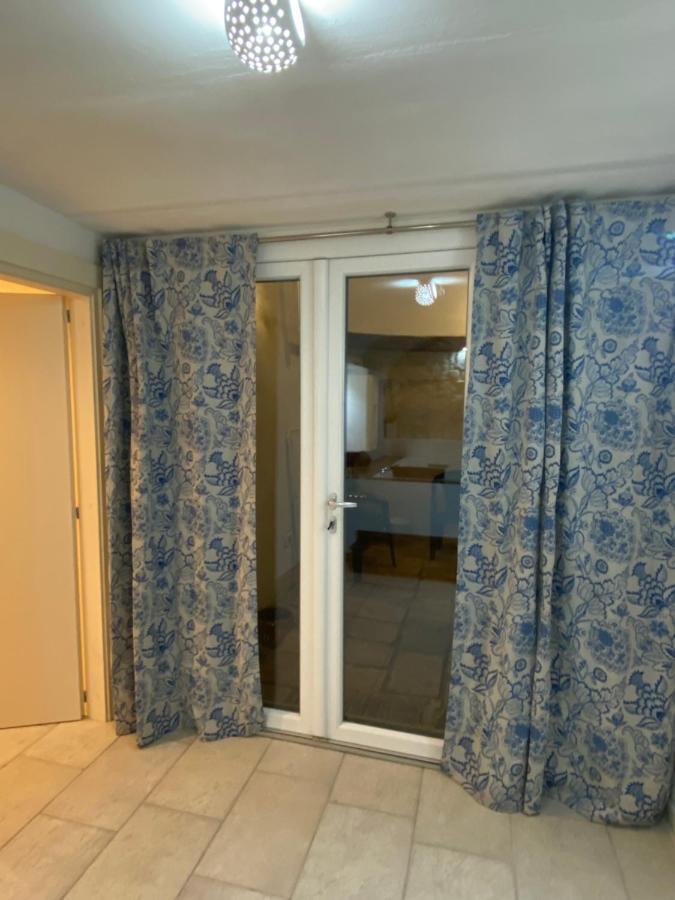 Handy Suite Idromassaggio Бриндизи Экстерьер фото